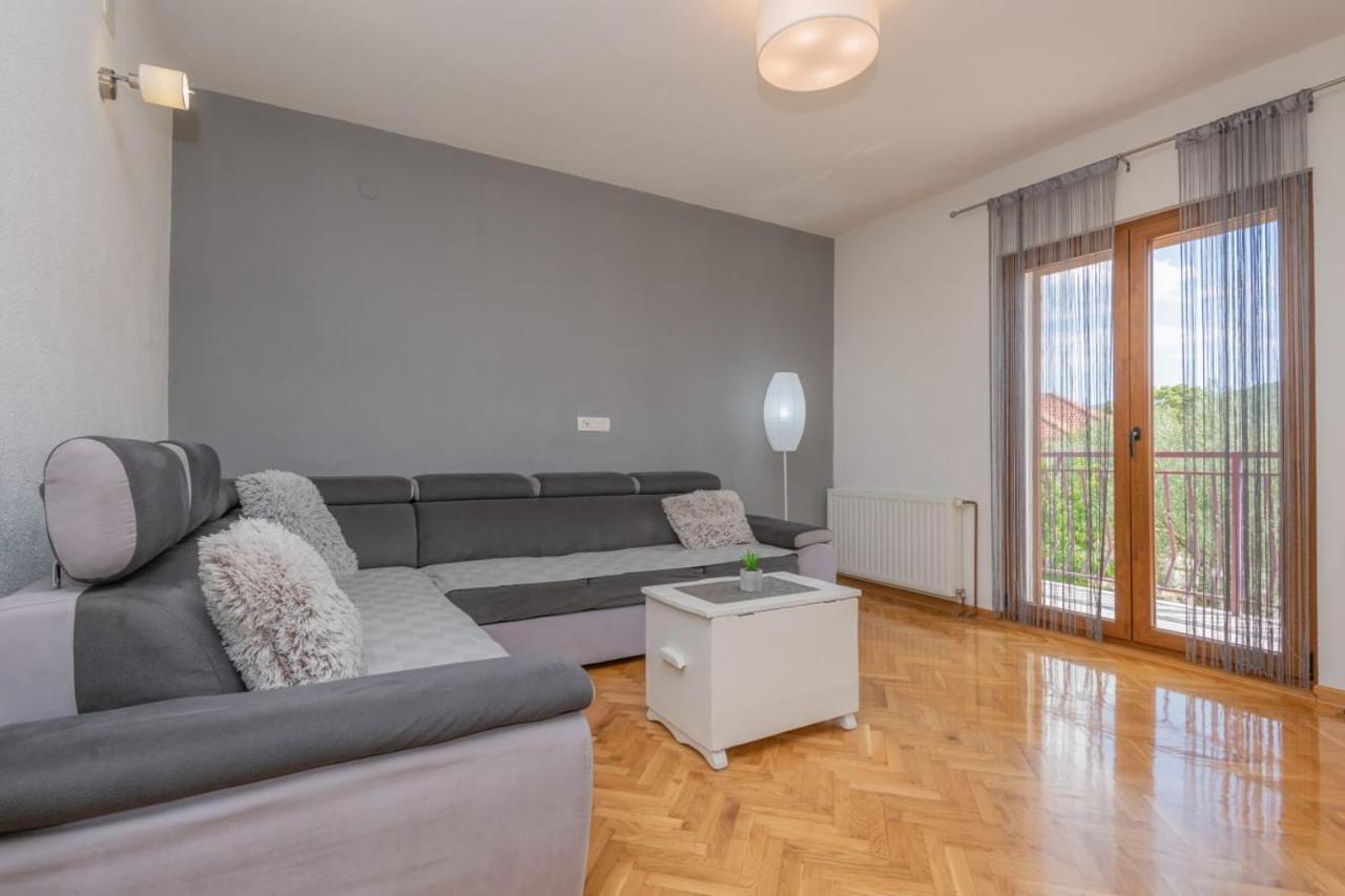 Holiday Home Tone, Makarska - Drum Εξωτερικό φωτογραφία